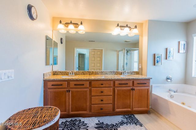 2415 Foxtail Drive, Palmdale, CA 93551