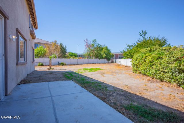2415 Foxtail Drive, Palmdale, CA 93551