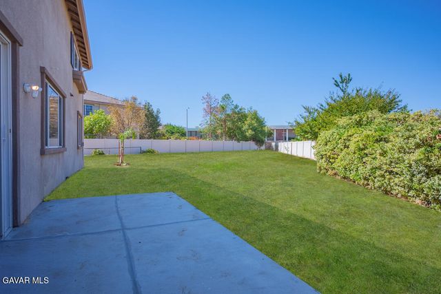 2415 Foxtail Drive, Palmdale, CA 93551