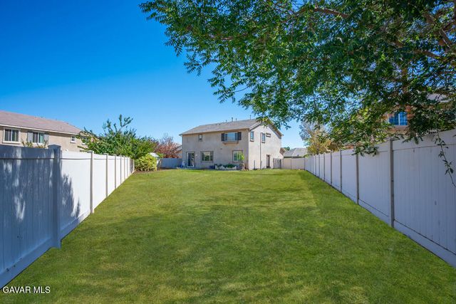 2415 Foxtail Drive, Palmdale, CA 93551
