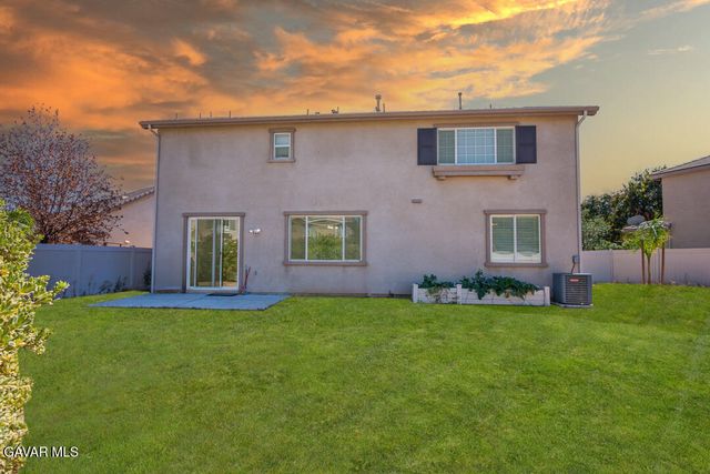 2415 Foxtail Drive, Palmdale, CA 93551