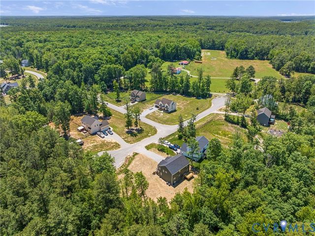 15650 Hebrides Dr, Chesterfield, VA 23838