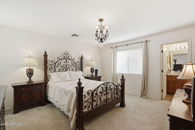 10222 E ISLETA Avenue, Mesa, AZ 85209