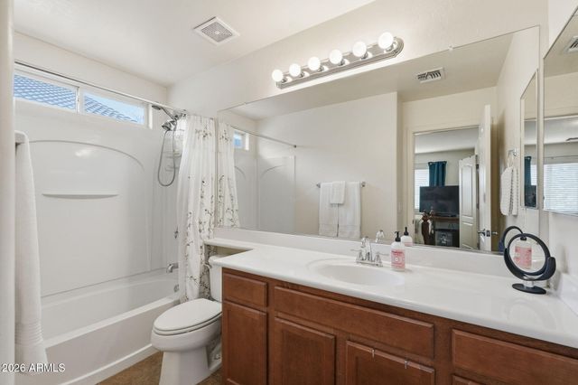 10222 E ISLETA Avenue, Mesa, AZ 85209