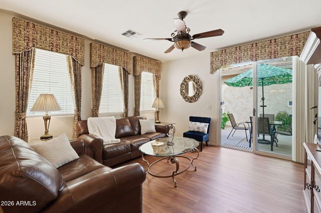 10222 E ISLETA Avenue, Mesa, AZ 85209