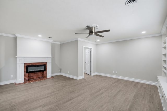 1312 E Mitchell Street, Arlington, TX 76010