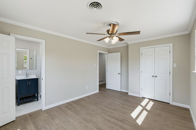 1312 E Mitchell Street, Arlington, TX 76010
