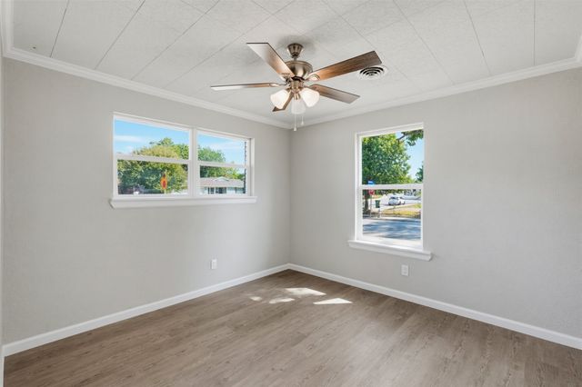 1312 E Mitchell Street, Arlington, TX 76010