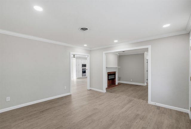 1312 E Mitchell Street, Arlington, TX 76010