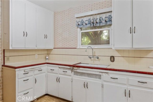 135 El Nido Avenue, Monrovia, CA 91016