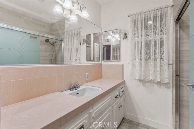 135 El Nido Avenue, Monrovia, CA 91016