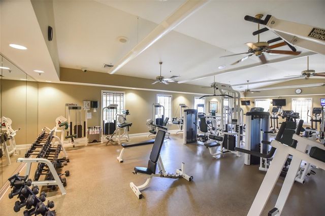 102 WESTCOTT LANE, Deland, FL 32724