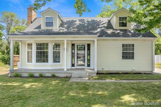 118 Lauderdale Avenue, Grand Rapids, MI 49546