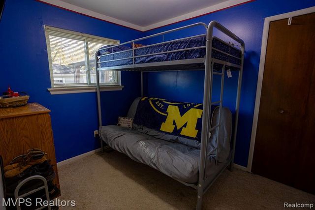 13408 Adams Drive, Warren, MI 48088