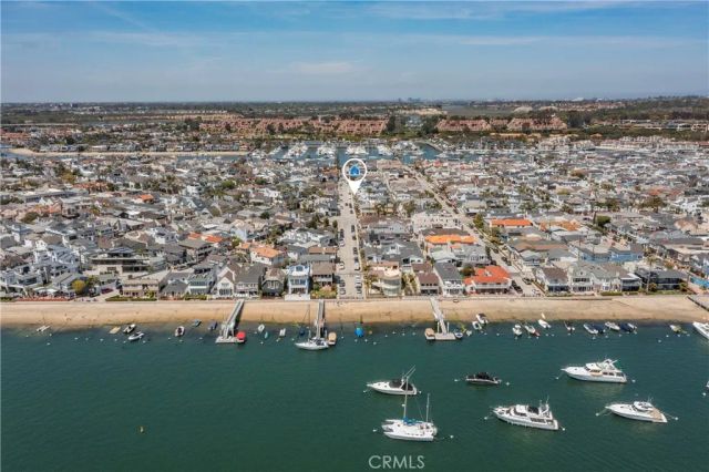 216 Collins, Newport Beach, CA 92662