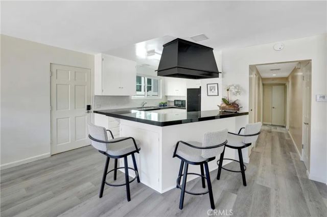 216 Collins, Newport Beach, CA 92662