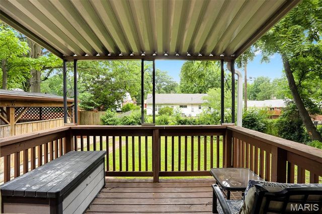 11380 Manchester Road, Kirkwood, MO 63122