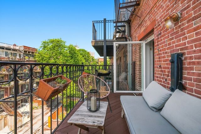 32 Union Park 3, Boston, MA 02118