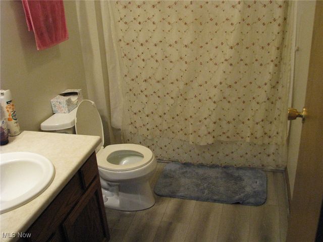 3605 State Route 83, Millersburg, OH 44654