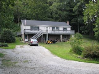 3605 State Route 83, Millersburg, OH 44654