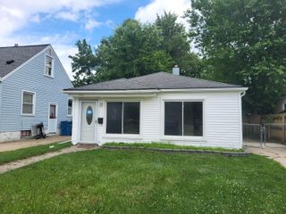 5121 Hubbard Street, Wayne, MI 48184