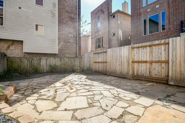 5217 Inker Street B, Houston, TX 77007