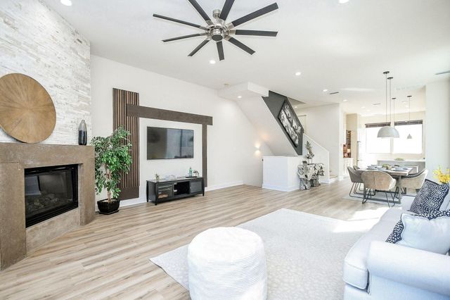 5217 Inker Street B, Houston, TX 77007