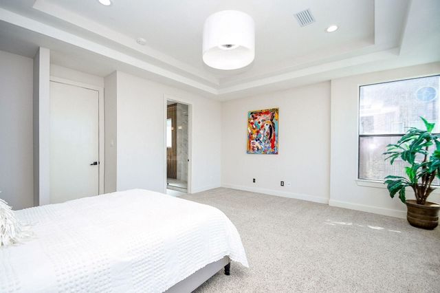 5217 Inker Street B, Houston, TX 77007