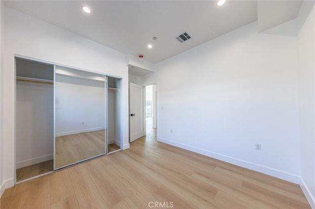 2426 S West View Street C, Los Angeles, CA 90016