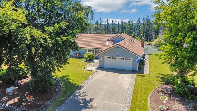 4022 151st Street E, Tacoma, WA 98446