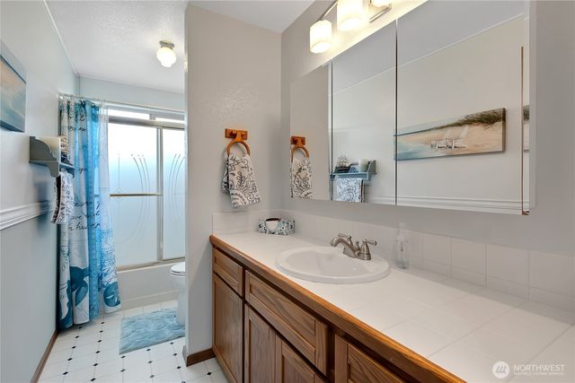 4022 151st Street E, Tacoma, WA 98446