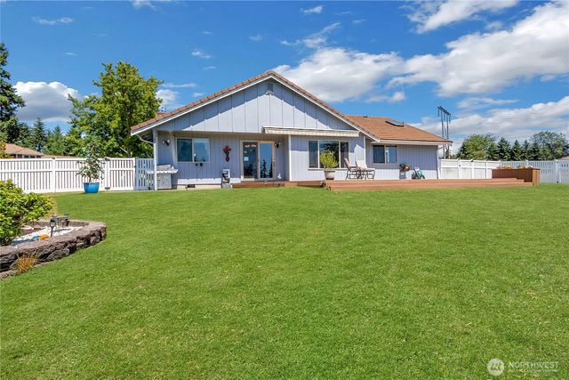 4022 151st Street E, Tacoma, WA 98446