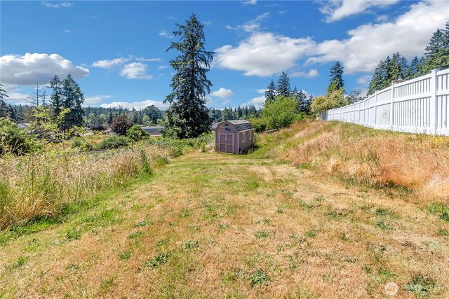 4022 151st Street E, Tacoma, WA 98446