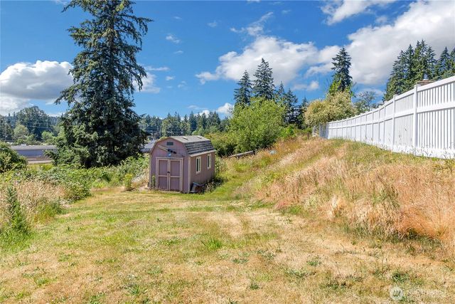 4022 151st Street E, Tacoma, WA 98446