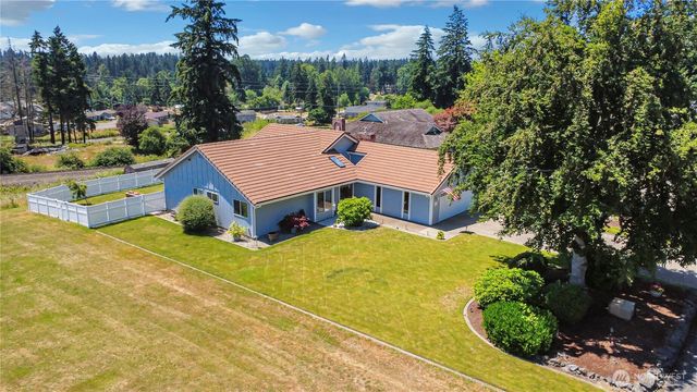 4022 151st Street E, Tacoma, WA 98446