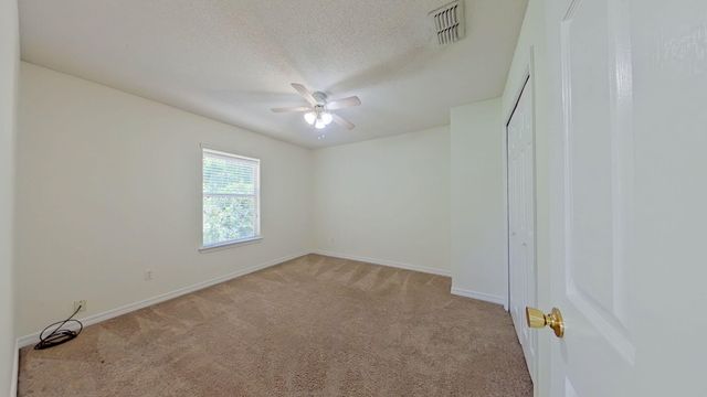 1855 Sparrow Lane, Navarre, FL 32566