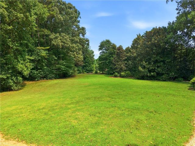 2306 E Cherokee Drive, Woodstock, GA 30188