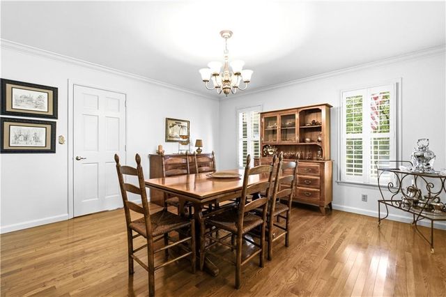 2306 E Cherokee Drive, Woodstock, GA 30188