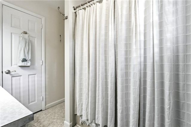 2306 E Cherokee Drive, Woodstock, GA 30188