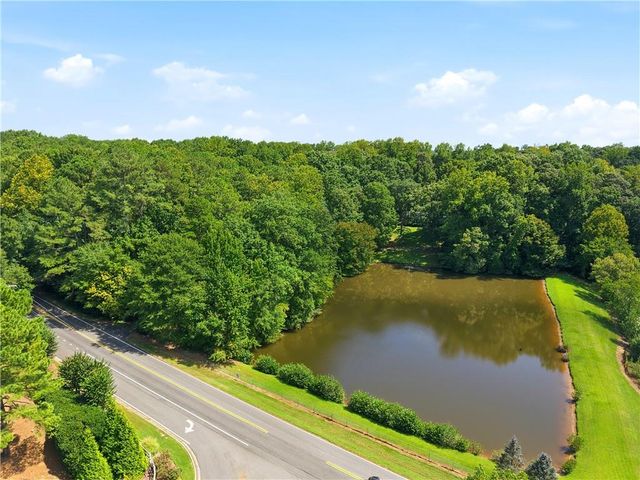 2306 E Cherokee Drive, Woodstock, GA 30188
