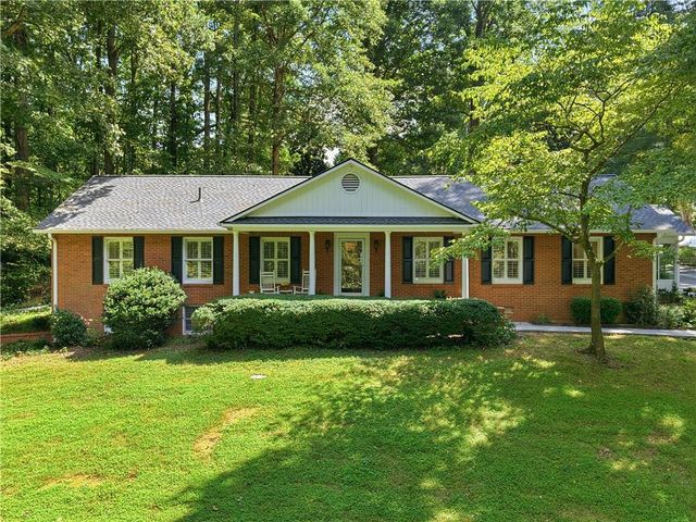 2306 E Cherokee Drive, Woodstock, GA 30188