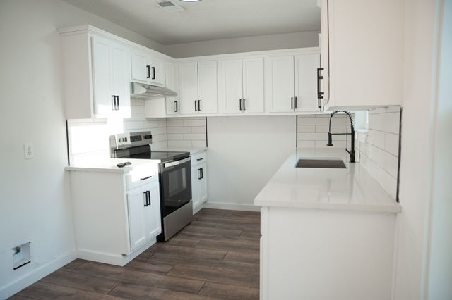 4741 Mccart Avenue, Fort Worth, TX 76115