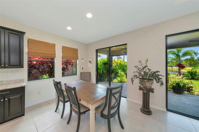 5587 FOXTAIL PALM LANE, Sarasota, FL 34233