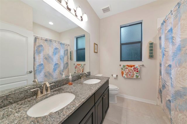 5587 FOXTAIL PALM LANE, Sarasota, FL 34233