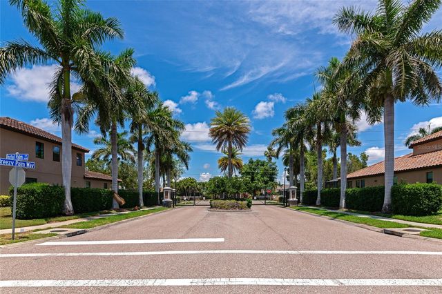 5587 FOXTAIL PALM LANE, Sarasota, FL 34233
