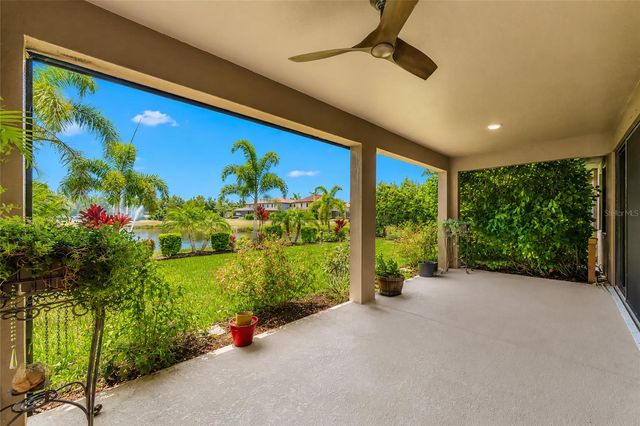 5587 FOXTAIL PALM LANE, Sarasota, FL 34233