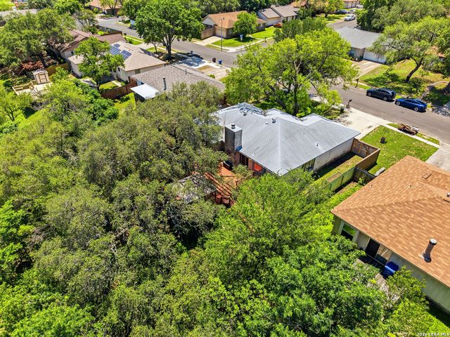 5106 TREE TOP ST, San Antonio, TX 78250