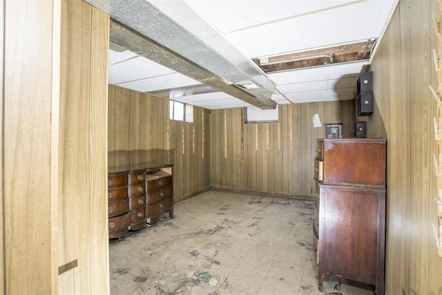 155 Cornell Avenue, Des Plaines, IL 60016