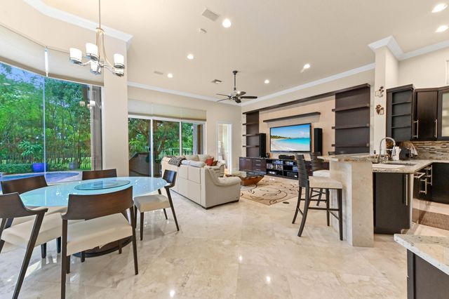 6159 Via Venetia S, Delray Beach, FL 33484