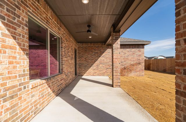705 E 14th Street, Wolfforth, TX 79382